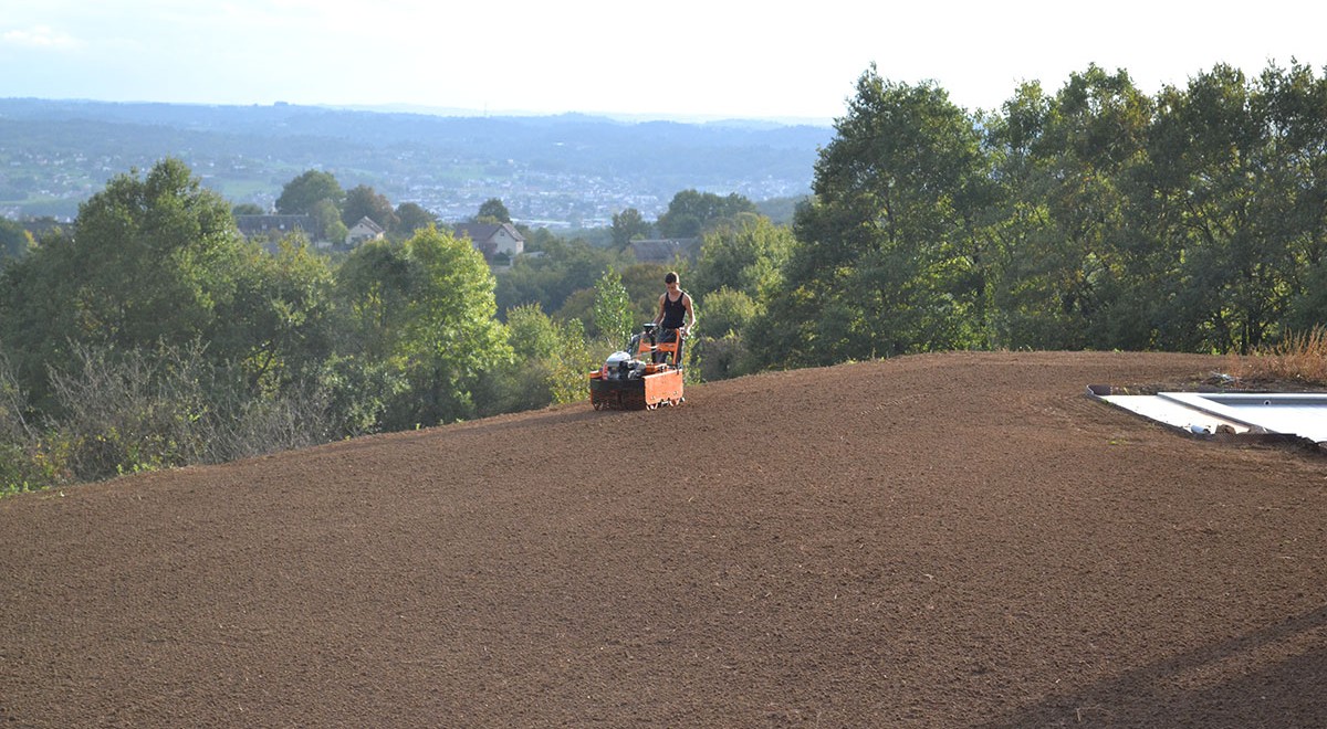 Préparation de terrain, plantation gazon